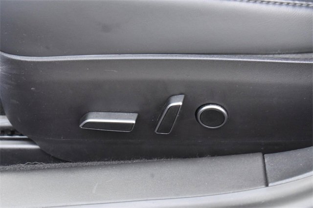 Used 2021 Tesla Model 3 Performance image 20