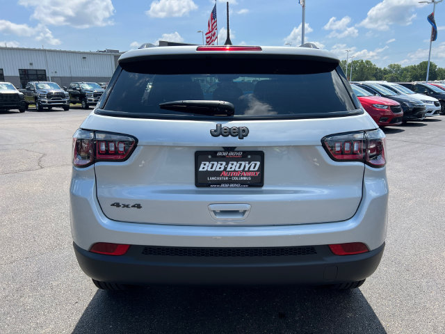 New 2026 Jeep Compass Latitude AWD/4WD image 6