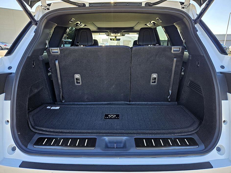 New 2026 INFINITI QX60 Sport image 12