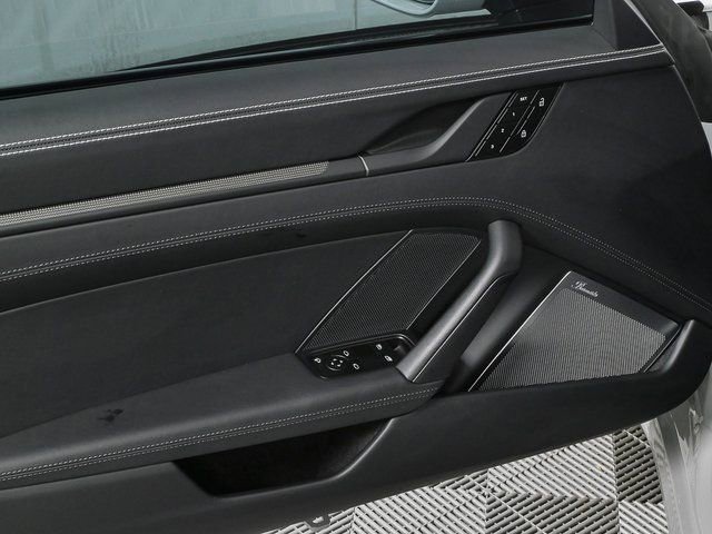 Certified 2025 Porsche 911 Targa 4 GTS image 6