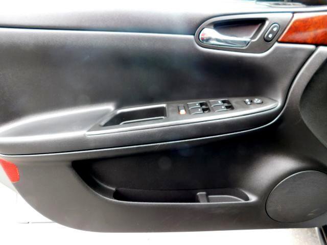 Used 2008 Chevrolet Impala LS image 9
