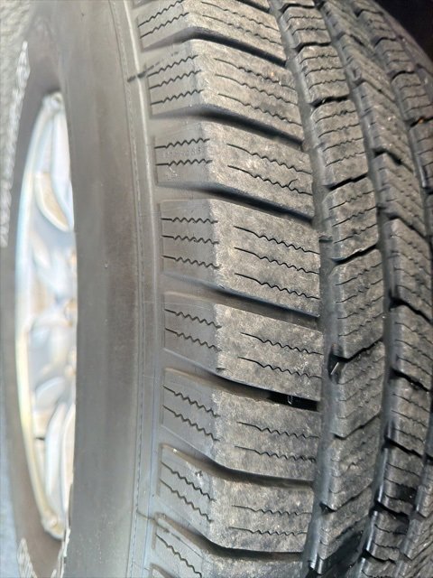 Used 2018 Chevrolet Silverado 1500 LT w/ All Star Edition image 27