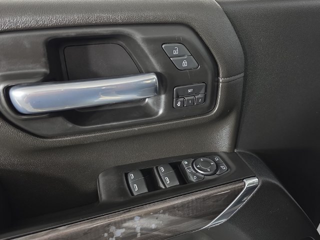 Used 2020 Chevrolet Silverado 3500 LTZ w/ LTZ Premium Package AWD/4WD image 27