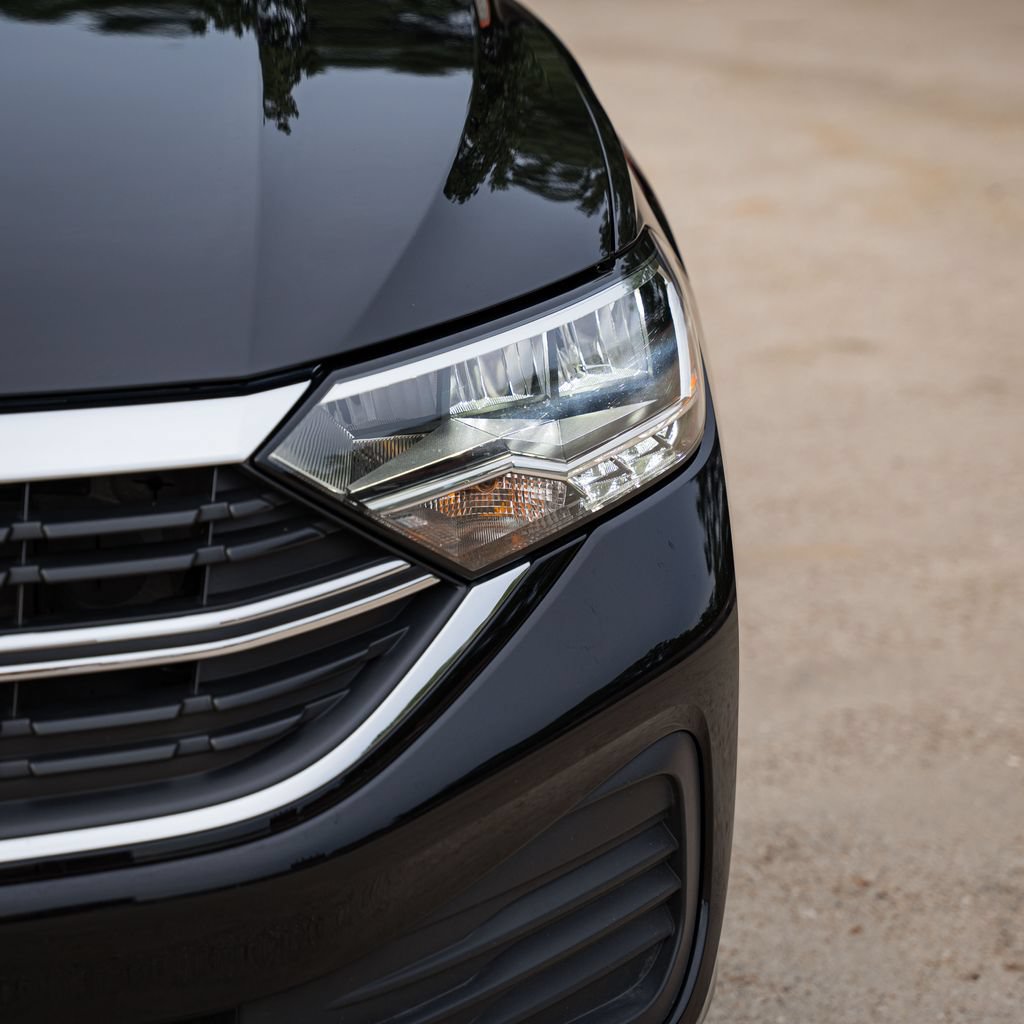 Certified 2024 Volkswagen Jetta S FWD image 3