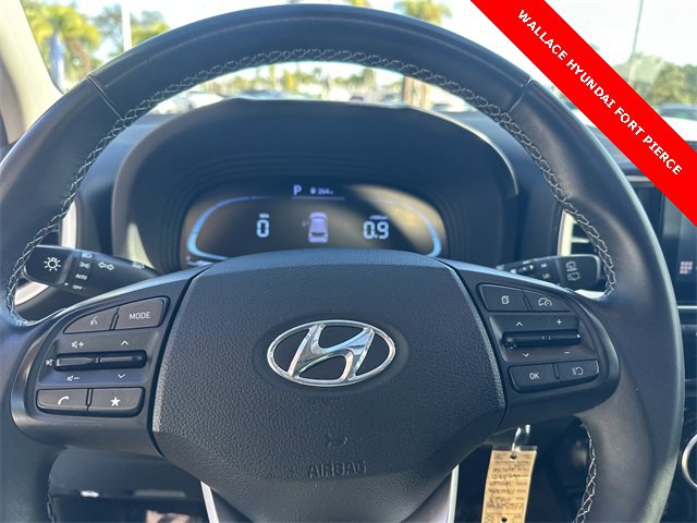 Used 2023 Hyundai Venue SEL image 20