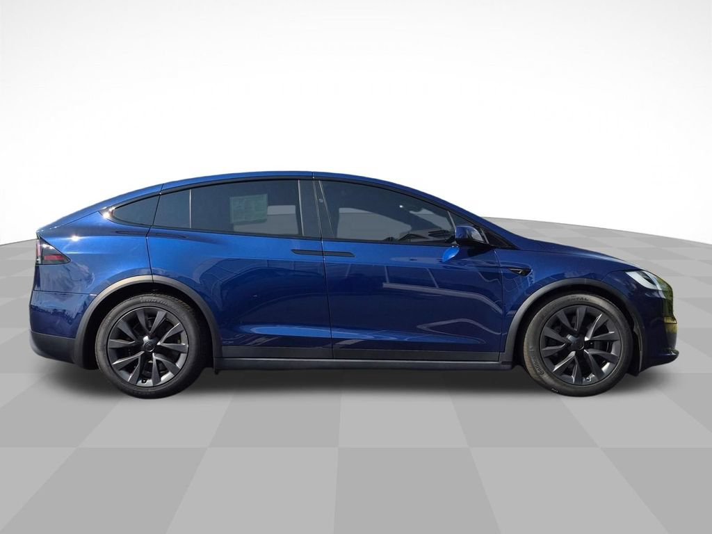 Used 2022 Tesla Model X AWD/4WD image 2