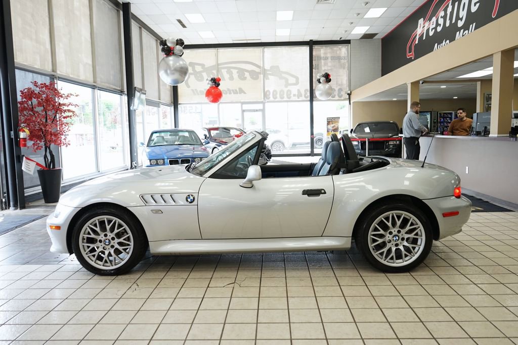 Used 2001 BMW Z3 3.0i RWD image 7