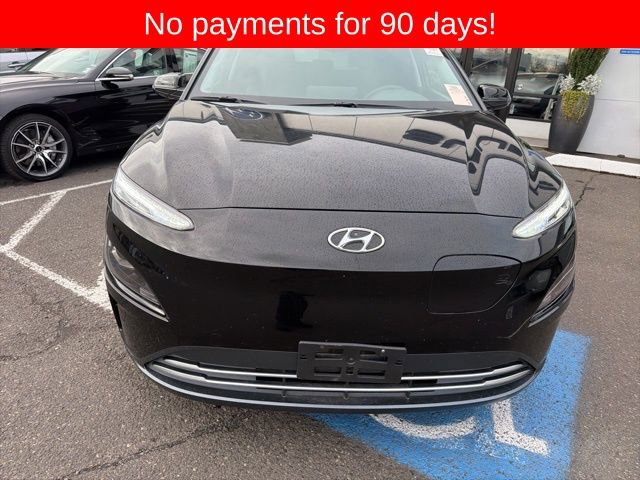 Used 2023 Hyundai Kona SEL w/ Cargo Package image 2