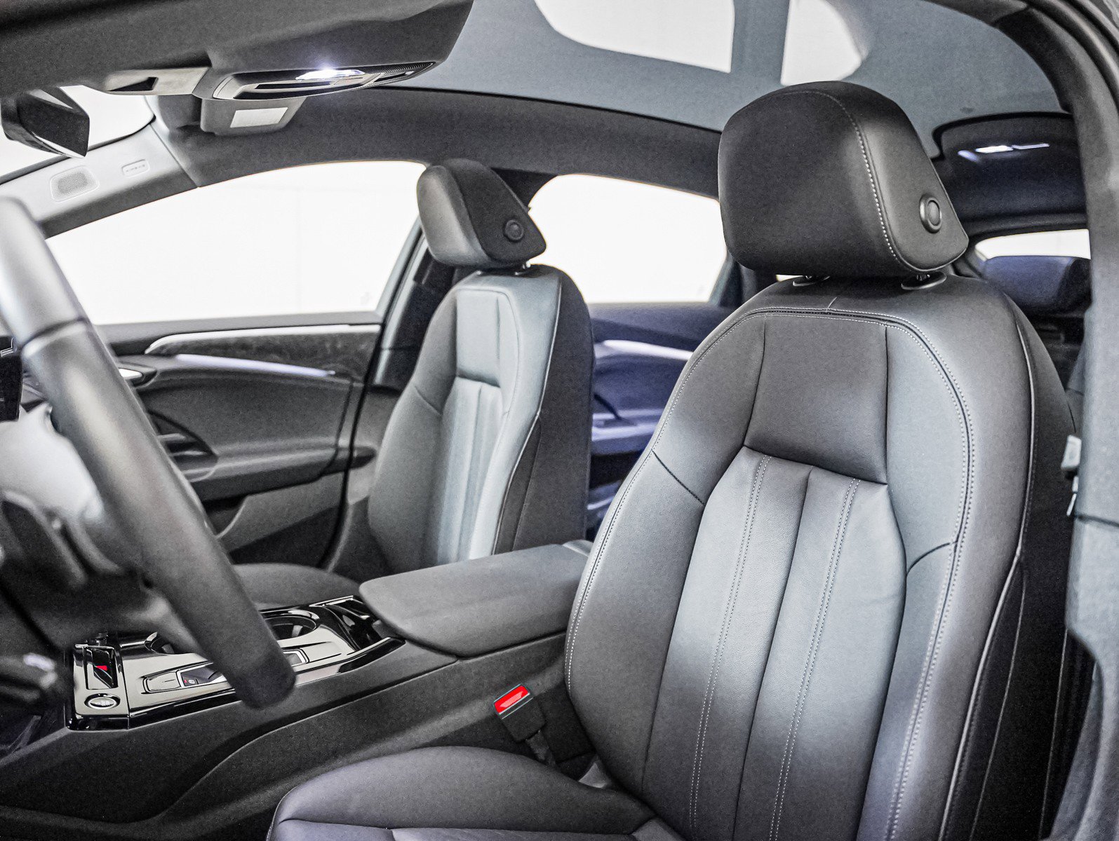 Certified 2025 Audi A6 e-tron Premium Plus w/ Premium Plus image 12