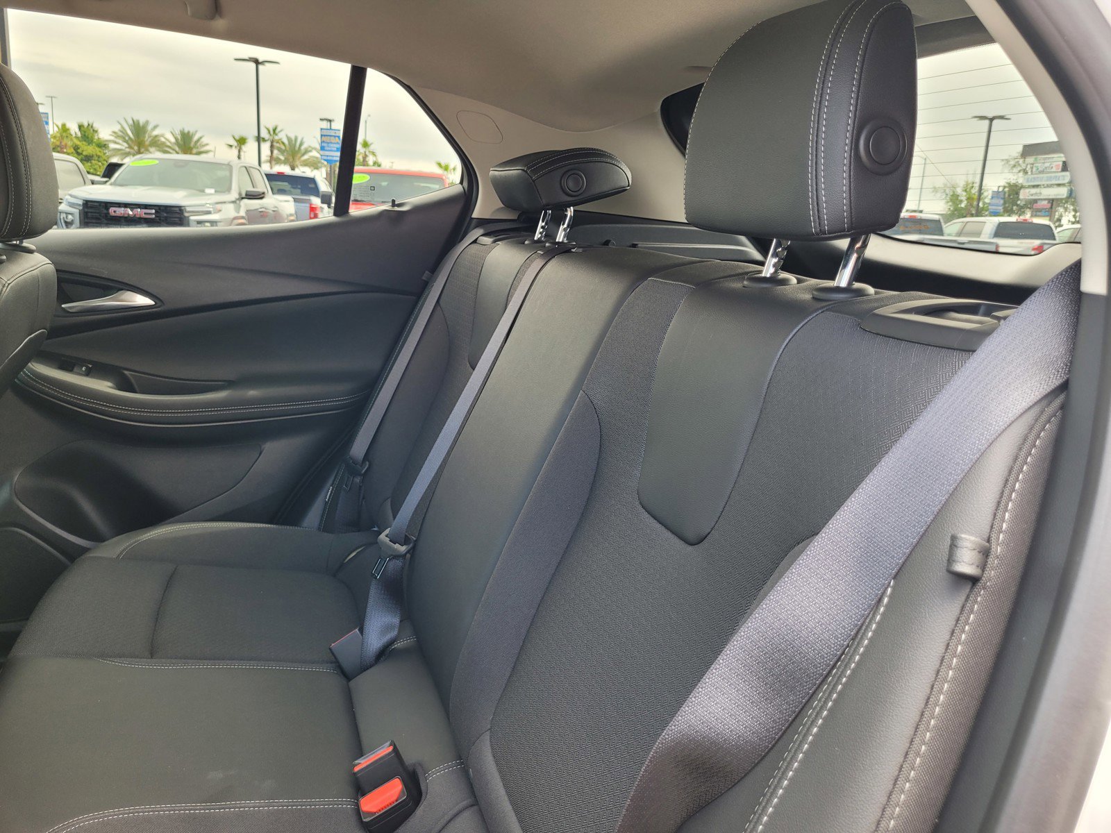 Used 2025 Buick Encore GX Preferred FWD image 13