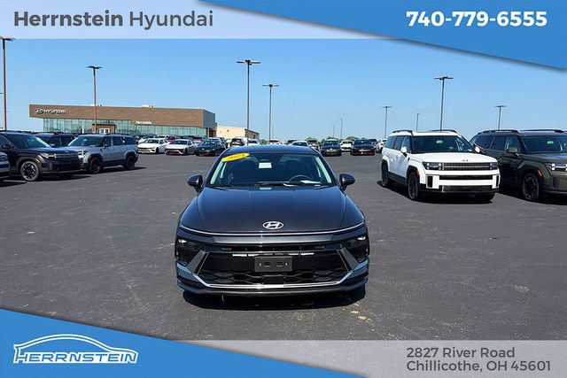 Used 2024 Hyundai Sonata SEL FWD image 2