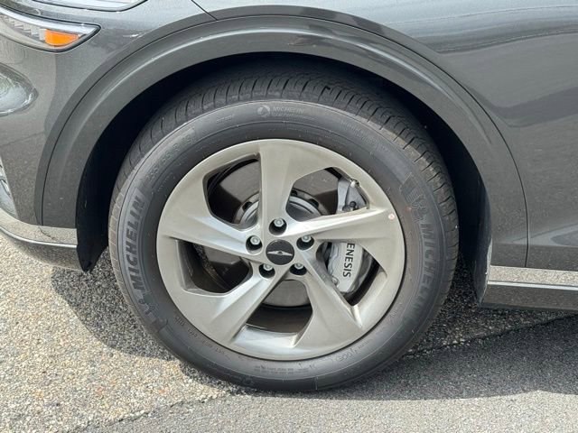 Certified 2026 Genesis GV70 2.5T Select AWD/4WD image 4