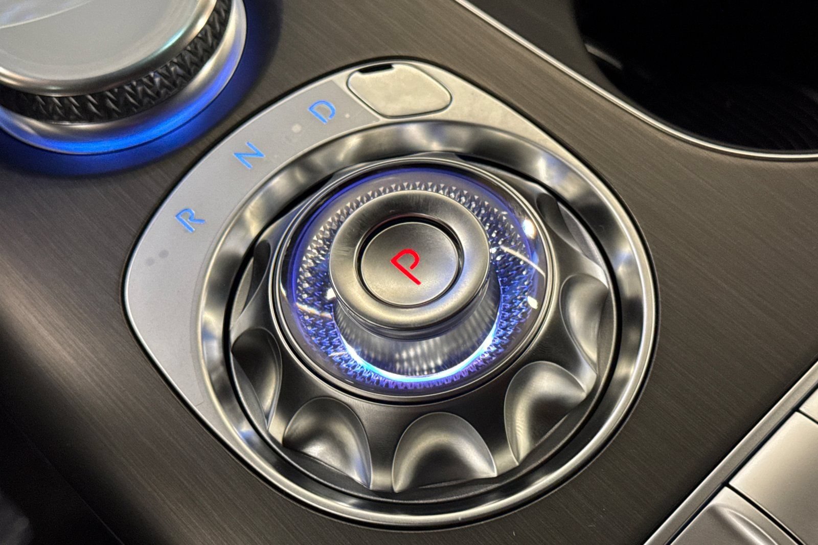 New 2026 Genesis GV60 RWD image 22