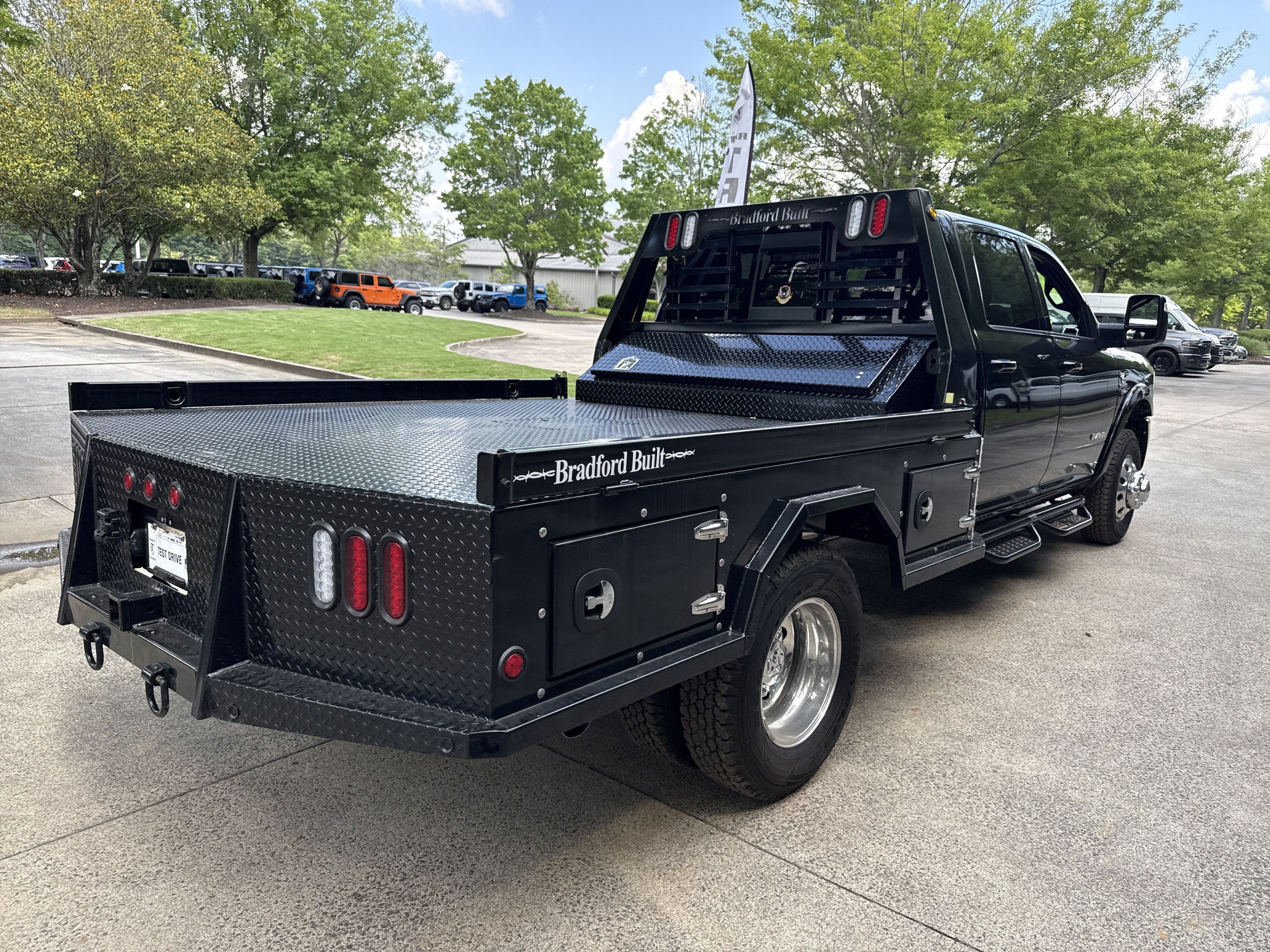 New 2026 RAM 3500 Big Horn w/ Laramie Trim Package AWD/4WD image 7