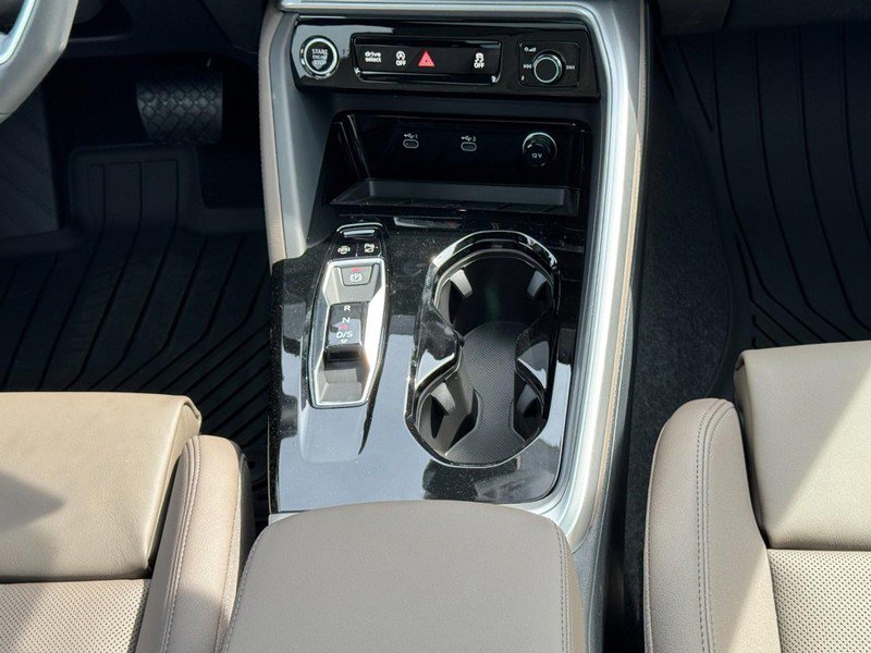 New 2025 Audi Q5 Premium Plus image 9