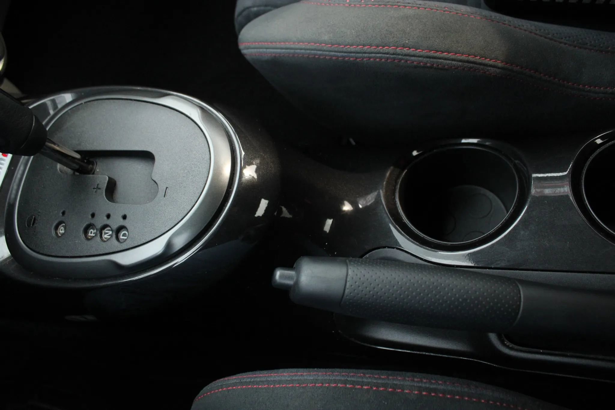 Used 2015 Nissan Juke NISMO image 25