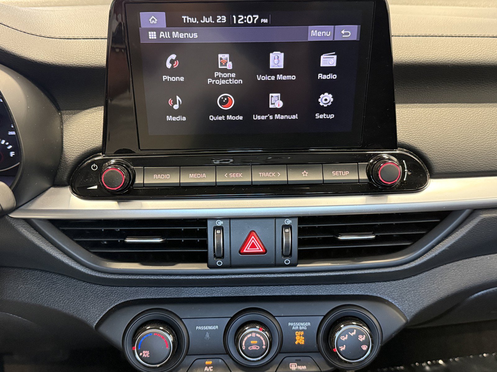 Used 2023 Kia Forte LXS w/ LXS Technology Package FWD image 12