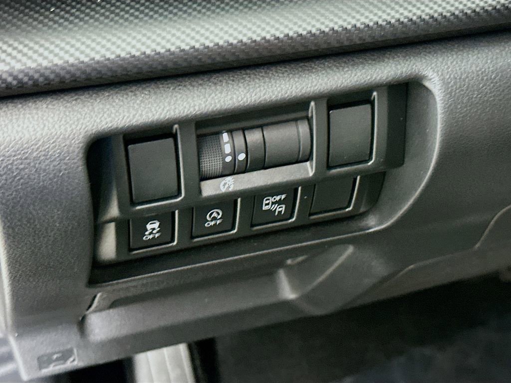 Used 2023 Subaru Crosstrek 2.0i Premium image 15