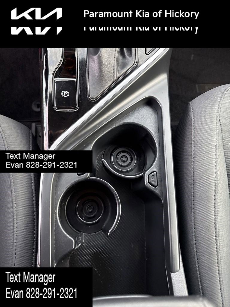 Used 2023 Kia Niro LX image 21