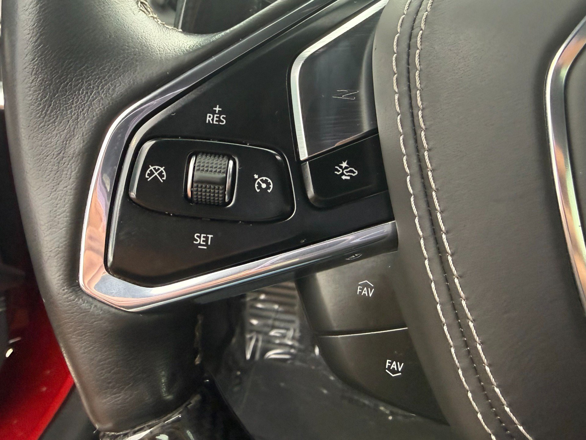 Used 2024 Chevrolet Corvette Z06 RWD image 45
