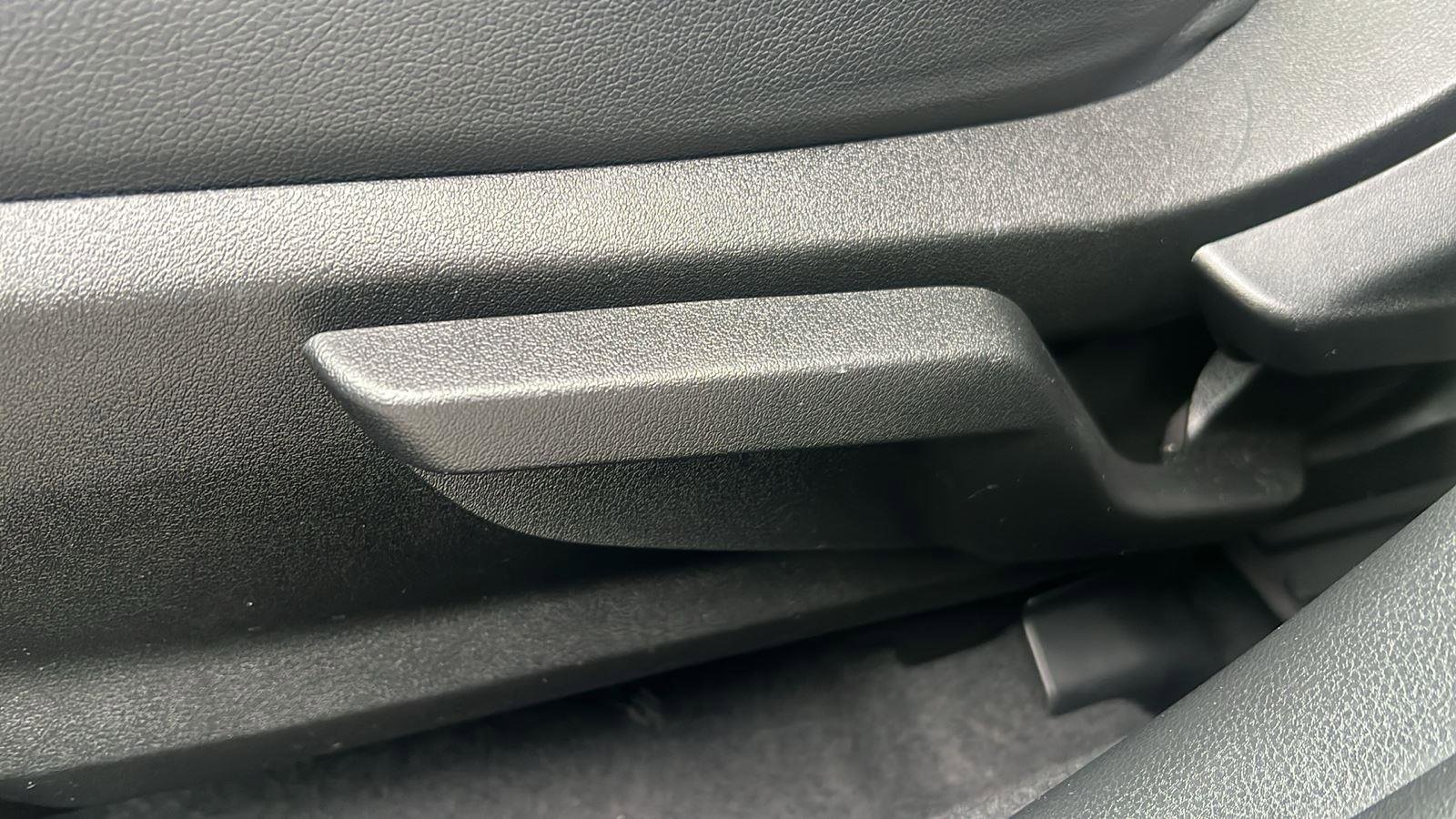 Used 2023 Subaru Crosstrek 2.5i Sport AWD/4WD image 11