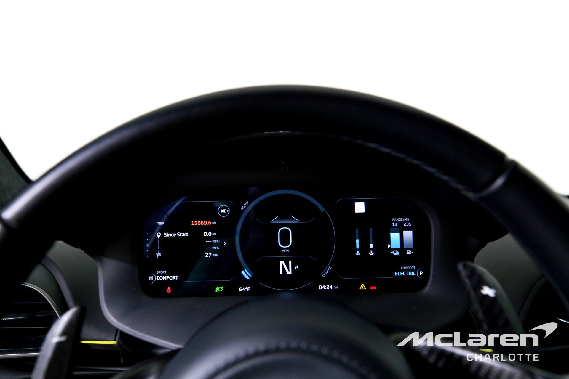 Used 2023 McLaren Artura image 25