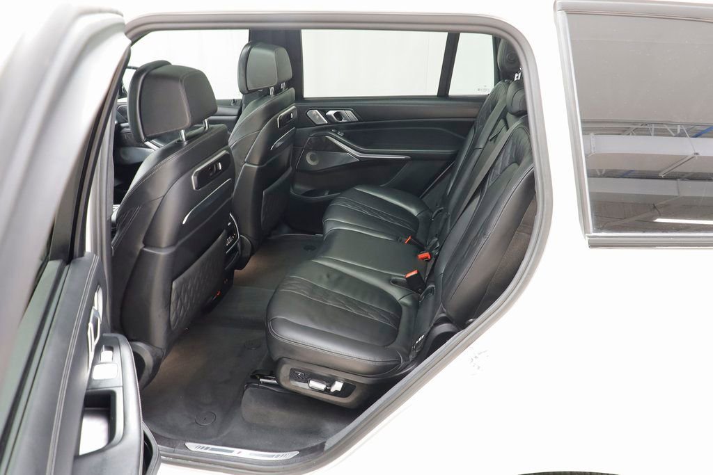 Certified 2023 BMW X7 M60i image 15