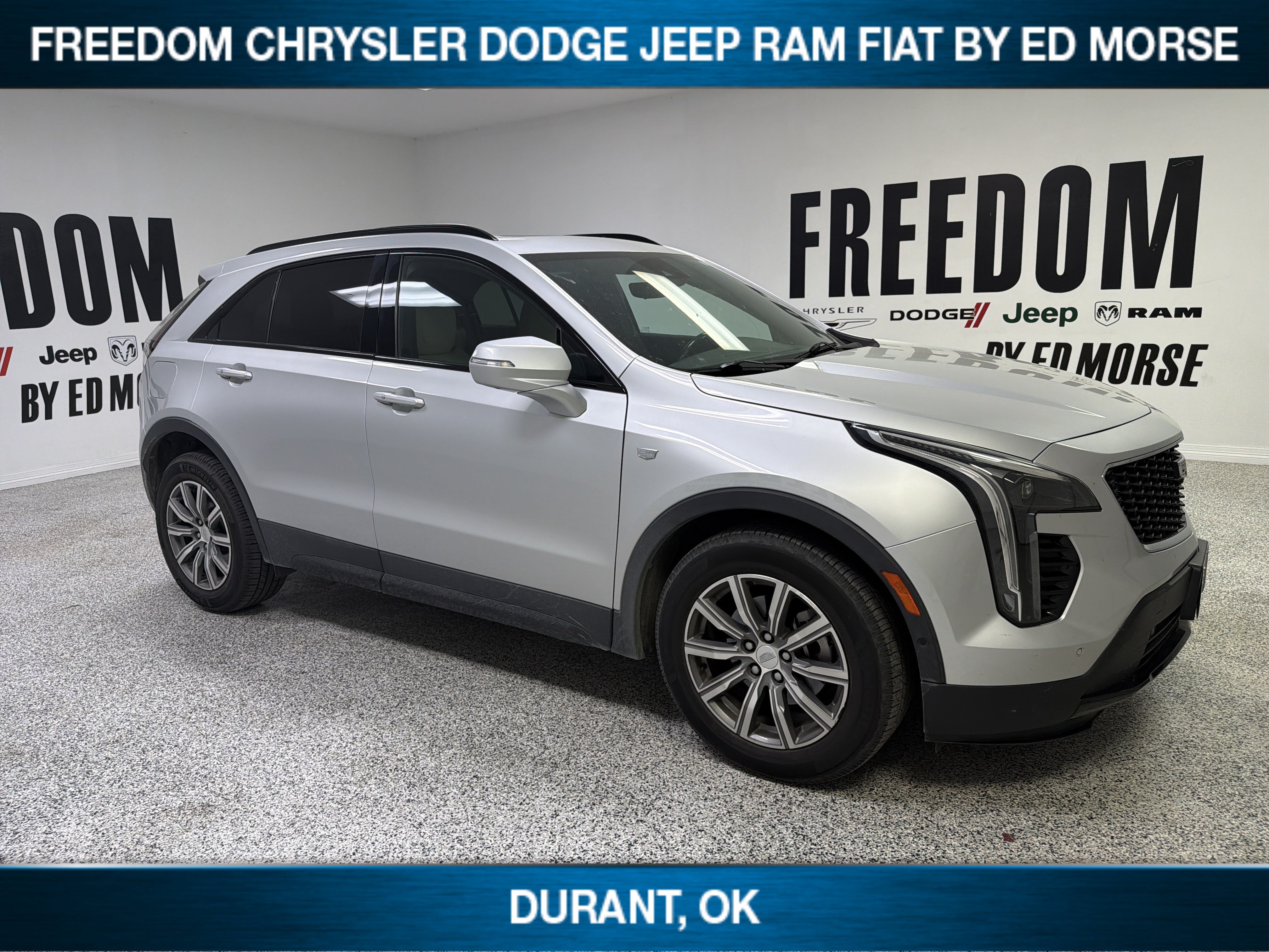 Used 2019 Cadillac XT4 Sport AWD/4WD image 3