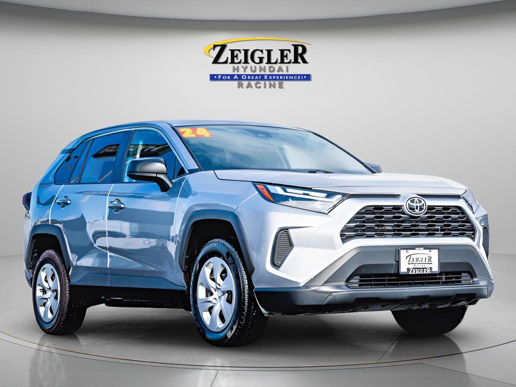 Used 2024 Toyota RAV4 LE AWD/4WD image 1