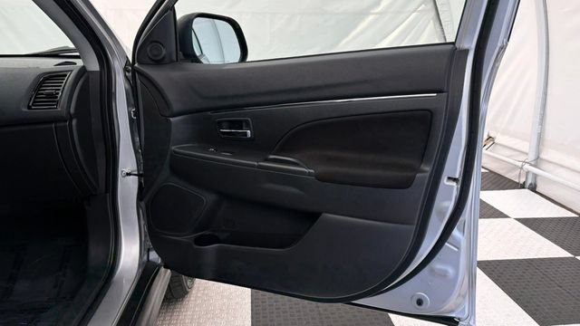 Used 2025 Mitsubishi Outlander Sport ES AWD/4WD image 22