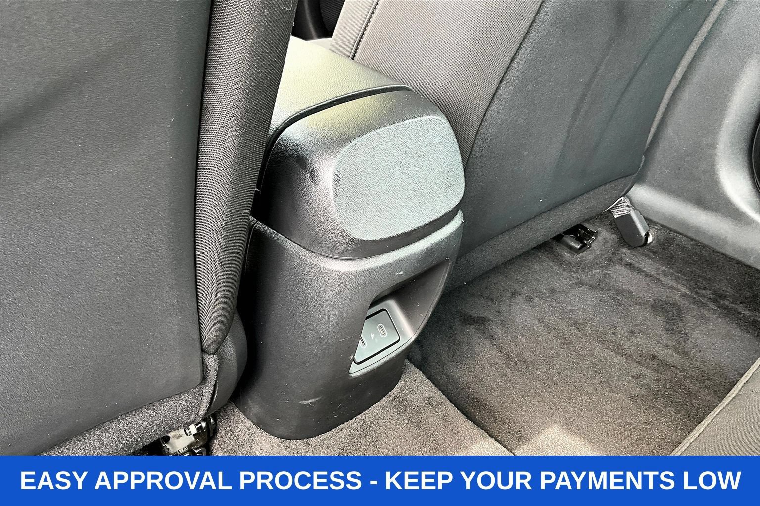 Used 2025 Hyundai Elantra Sport FWD image 13