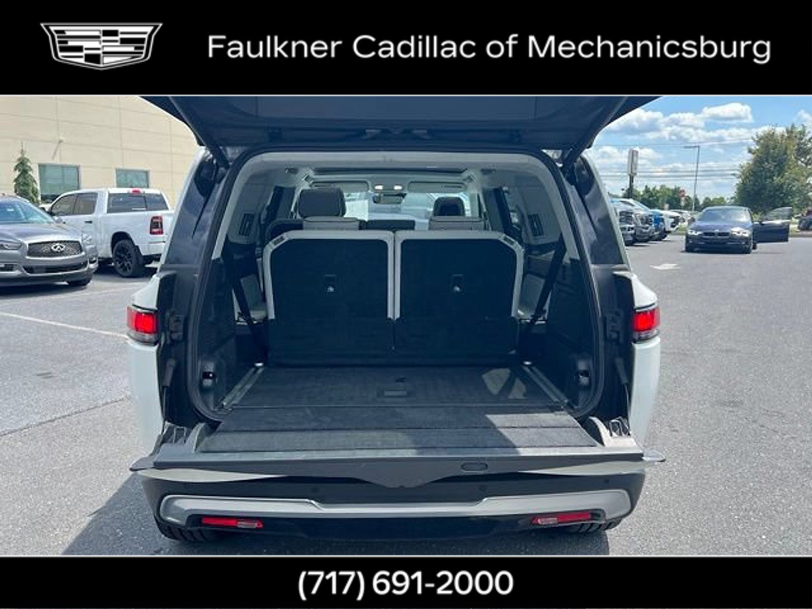 Used 2023 Rivian R1S Launch Edition AWD/4WD image 14