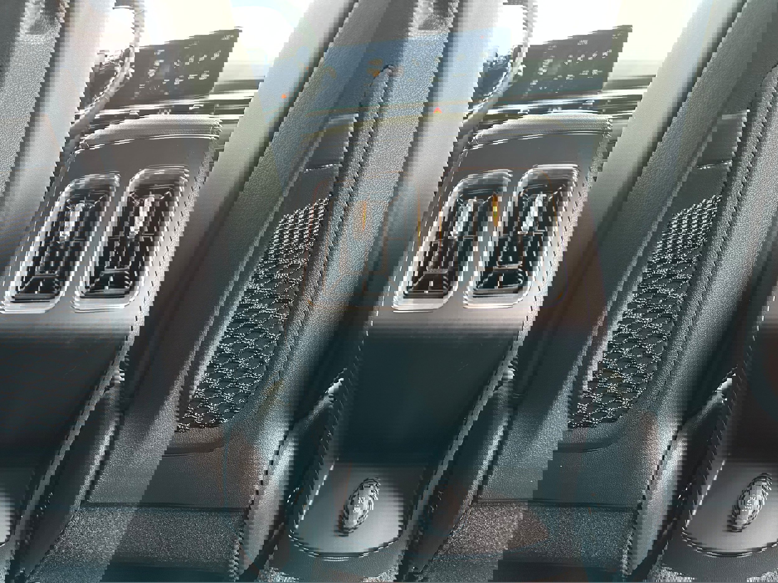 New 2026 Kia Sorento S image 18