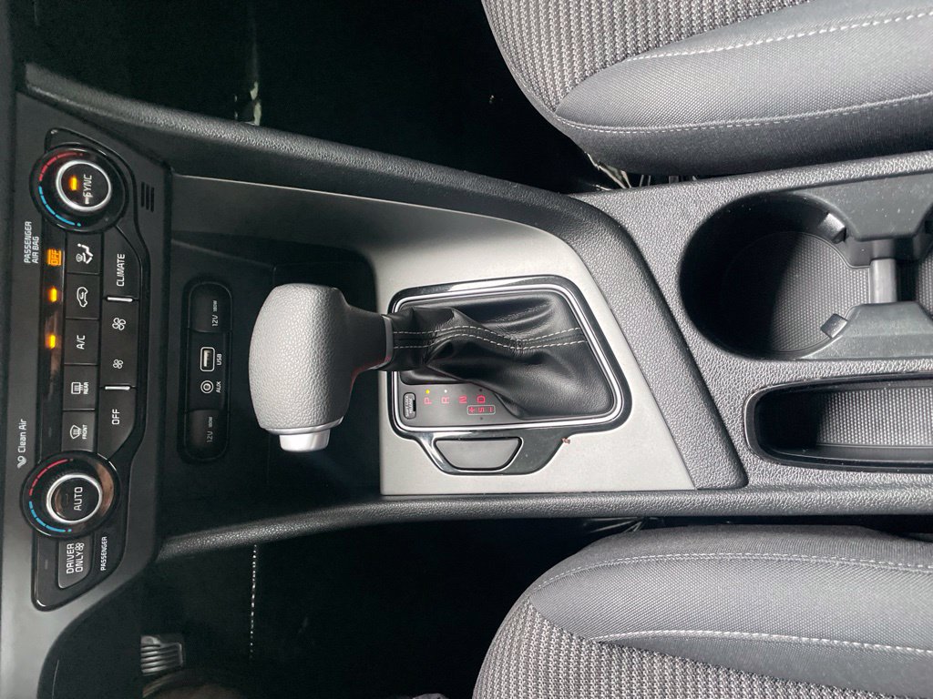 Used 2018 Kia Niro LX FWD image 23