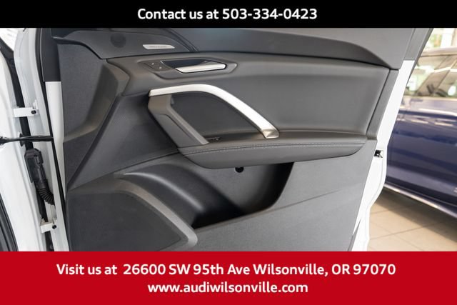 Used 2025 Audi Q5 Premium Plus AWD/4WD image 29