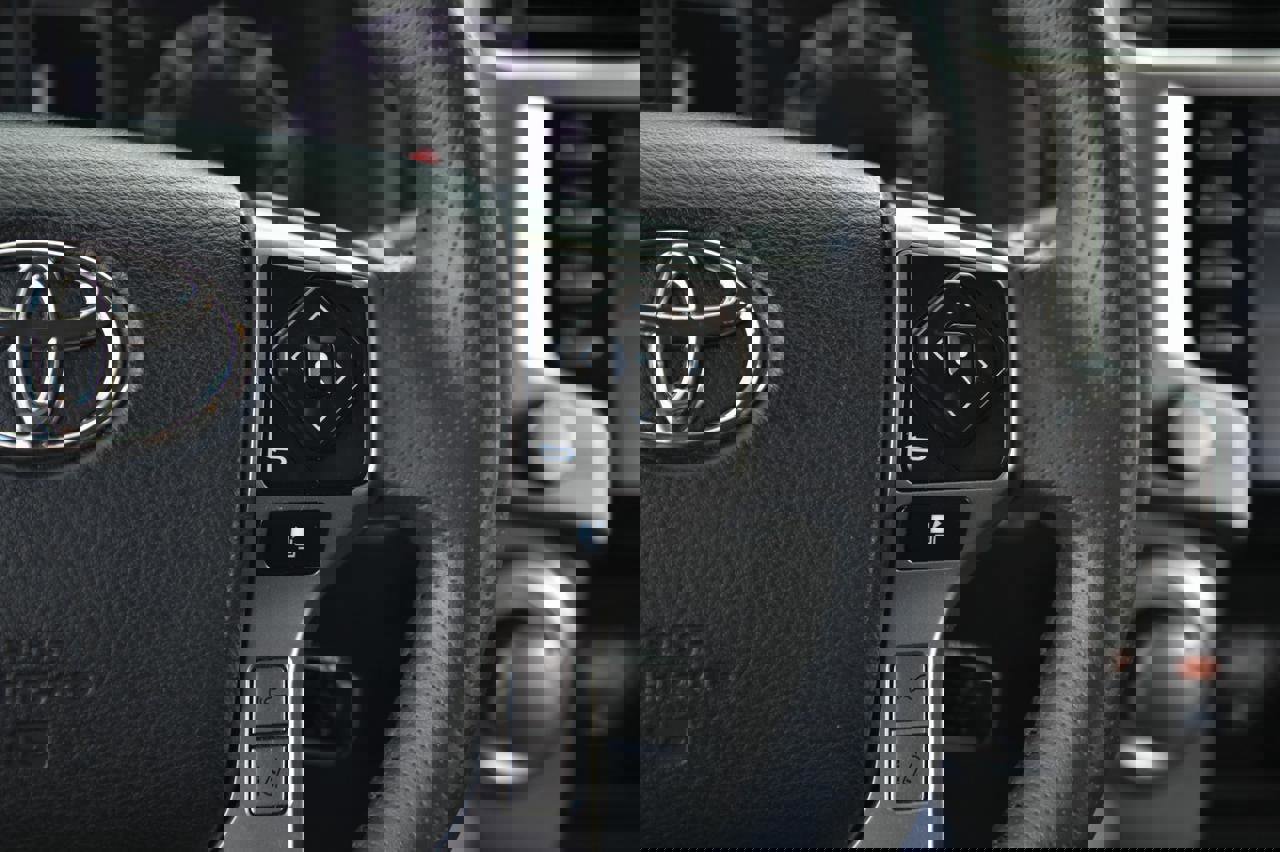 Used 2024 Toyota 4Runner SR5 image 23