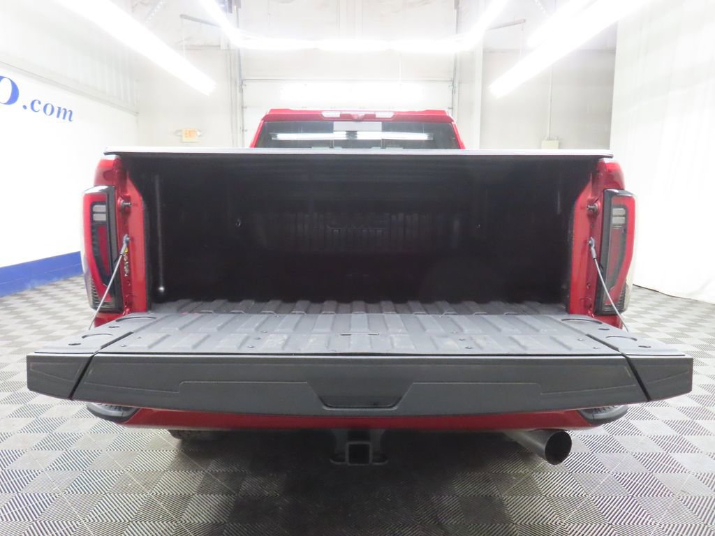 Used 2025 GMC Sierra 2500 AT4 w/ Technology Package AWD/4WD image 51