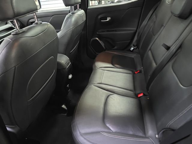 Used 2019 Jeep Renegade Limited w/ Trailer Tow Group image 16