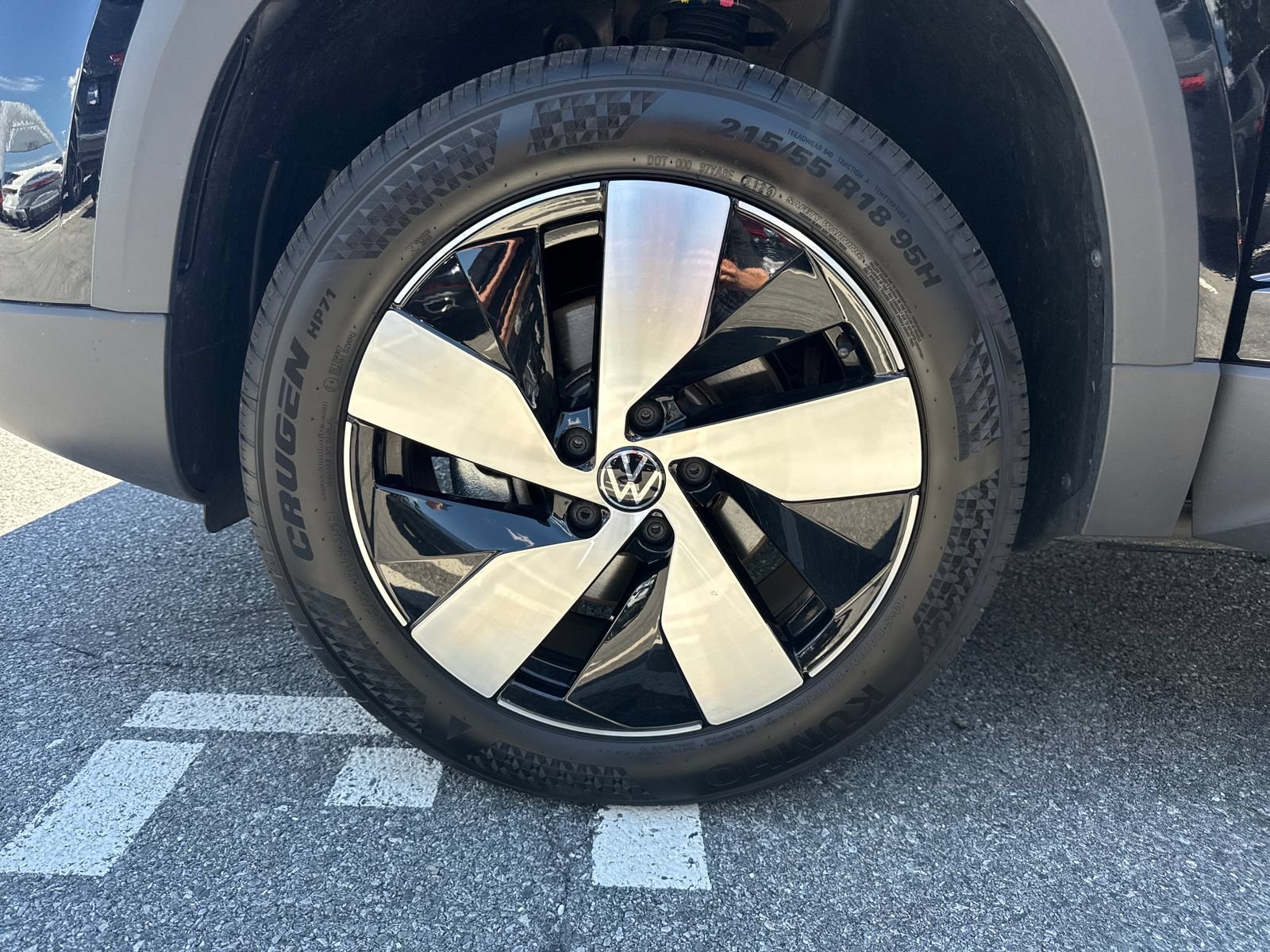 Certified 2025 Volkswagen Taos S AWD/4WD image 27