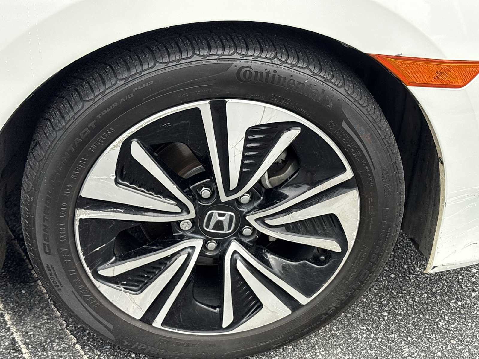 Used 2017 Honda Civic EX-L image 31