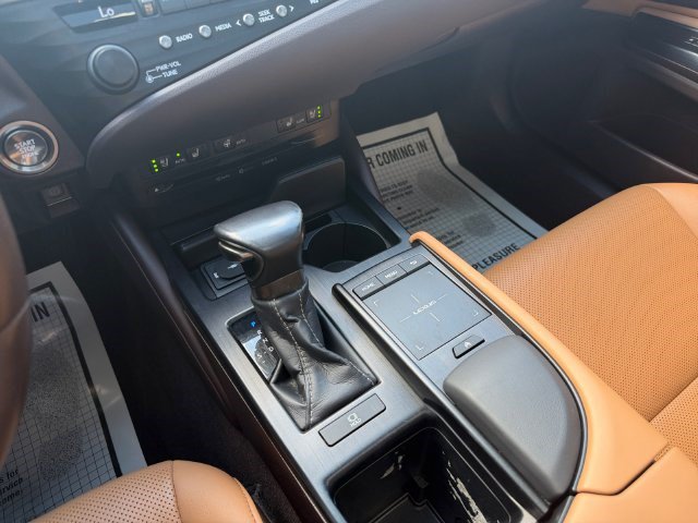 Used 2020 Lexus ES 350 w/ Premium Package FWD image 24