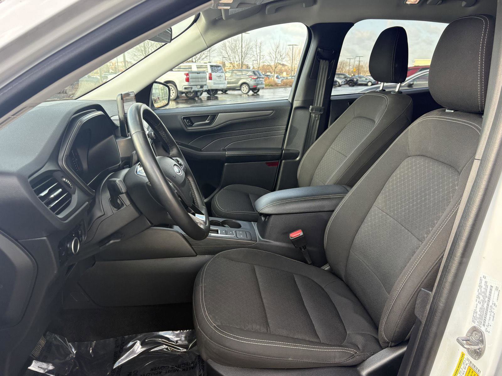 Used 2024 Ford Escape Active image 16