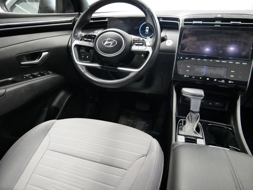 Used 2023 Hyundai Santa Cruz SEL Premium w/ Tow & Go Package image 19