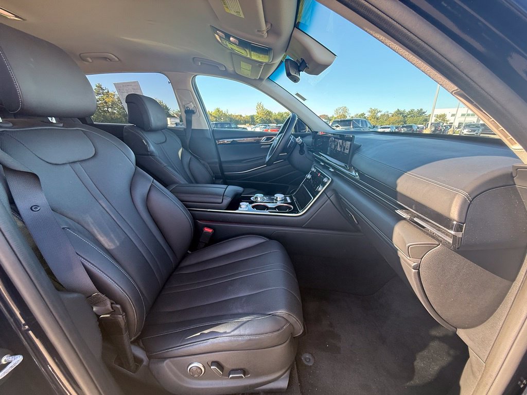 Used 2025 Genesis GV80 2.5T Standard AWD/4WD image 34