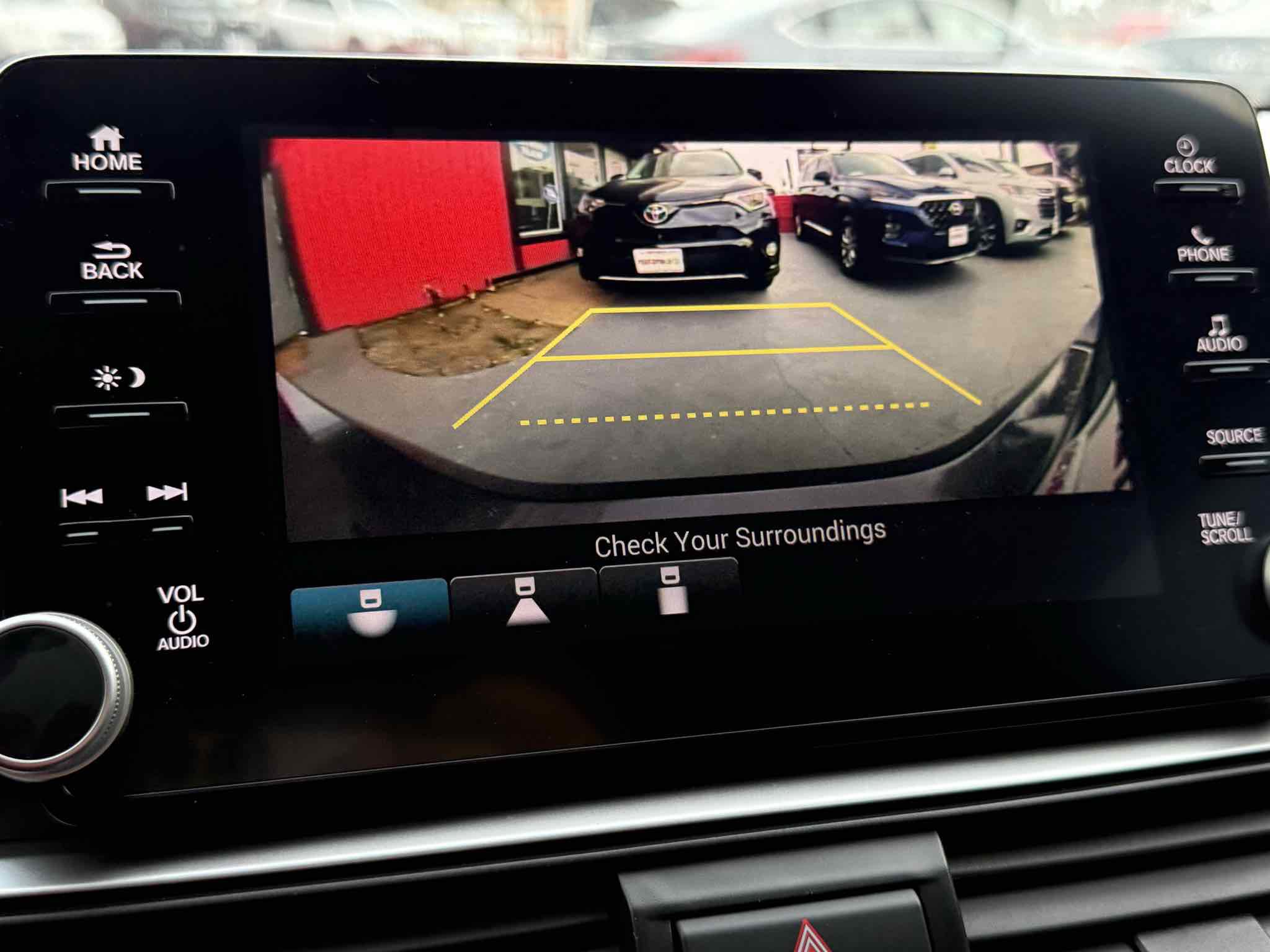 Used 2018 Honda Accord Sport image 8