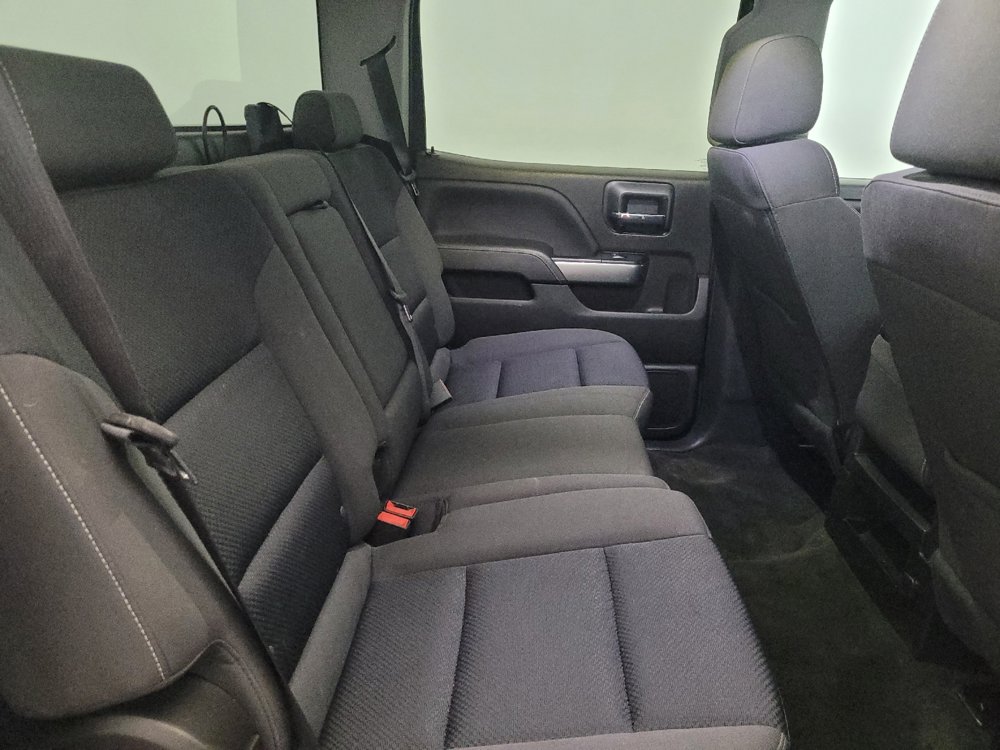 Used 2018 Chevrolet Silverado 1500 LT AWD/4WD image 19