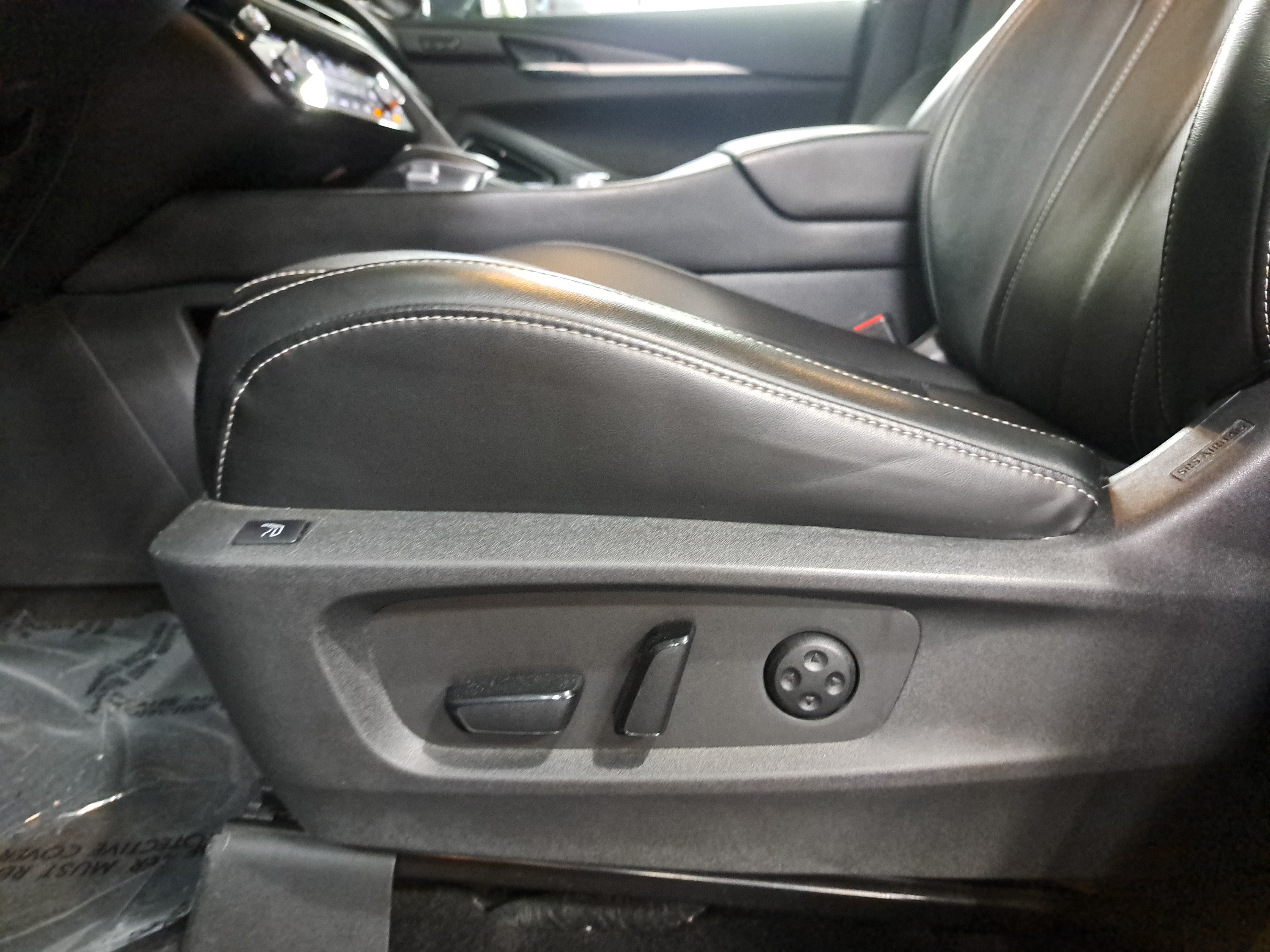Used 2023 INFINITI QX60 Sensory w/ Vision Package AWD/4WD image 29