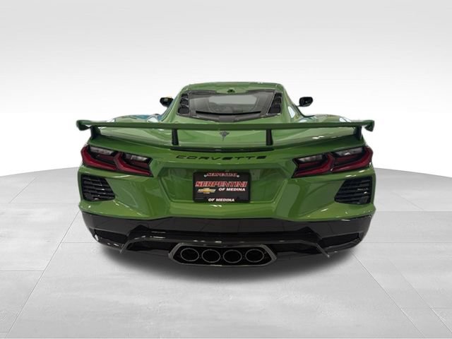 New 2027 Chevrolet Corvette Stingray Coupe w/ Z51 Performance Package RWD image 9