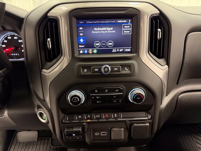 Used 2024 Chevrolet Silverado 1500 Custom AWD/4WD image 11