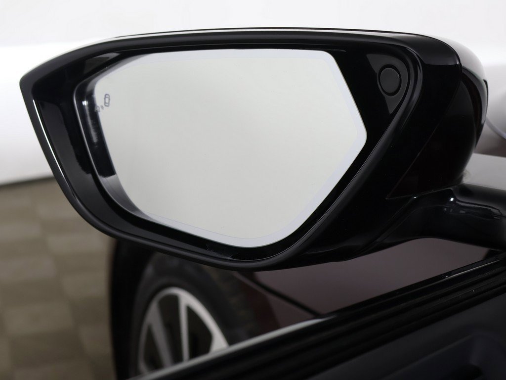 Used 2024 Lucid Air Touring image 38